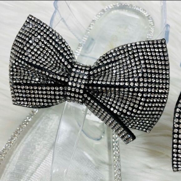 Mata Rhinestone Bow Clear Jelly Sandals - Picture 3 of 4